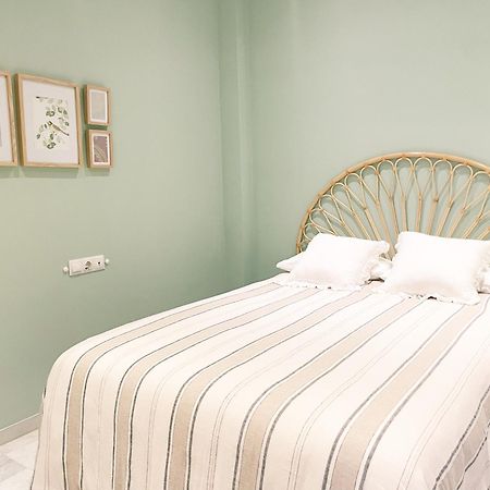 Apartamento Atico La Estrella Alcalá de Guadaira Exterior foto